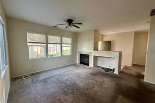 15431 Park Point, Lake Elsinore, CA 92532 - Photo 3