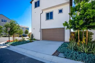 427 Flycatcher, Irvine, CA 92618 - Photo 53