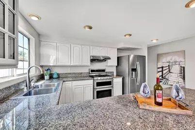 14232 Matisse Avenue, Irvine, CA 92606 - Photo 7