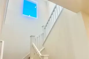 407 Belair Walk, Ventura, CA 93004 - Photo 9