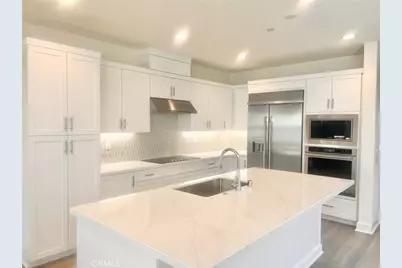 407 Belair Walk, Ventura, CA 93004 - Photo 3