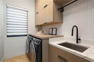 1756 Voorhees Ave, Manhattan Beach, CA 90266 - Photo 29