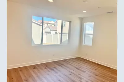 10765 Citrus Drive, Ventura, CA 93004 - Photo 5