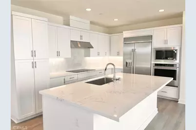 10757 Citrus Drive, Ventura, CA 93004 - Photo 3