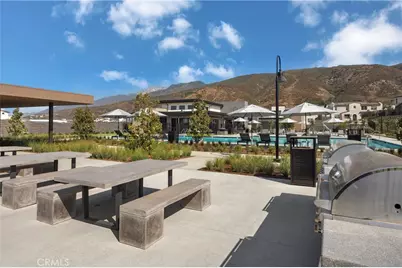 15860 Blue Copper Way, Fontana, CA 92336 - Photo 9