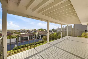 424 Mendoza Terrace, Corona del Mar, CA 92625 - Photo 13