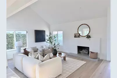 937 Carnation, Costa Mesa, CA 92626 - Photo 3