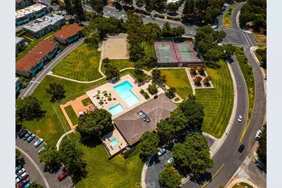 23292 Caminito Andreta #68, Laguna Hills, CA 92653 - Photo 35