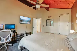 761 W Victoria Ct, Lake Arrowhead, CA 92352 - Photo 11