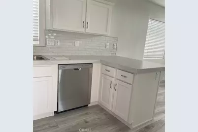 1930 Stewart Street #X-7, Santa Monica, CA 90404 - Photo 13