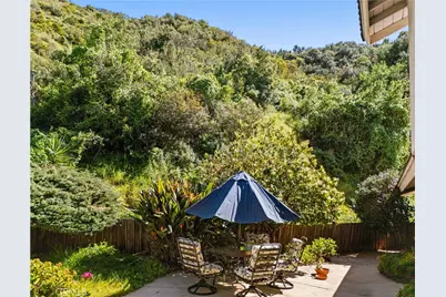 1666 Virden Drive, Glendale, CA 91208 - Photo 31