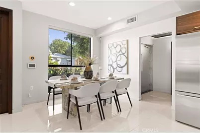 4485 Hazeltine Avenue #1, Sherman Oaks, CA 91423 - Photo 5