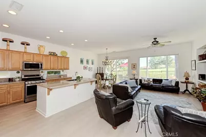 24140 Nobe, Corona, CA 92883 - Photo 7