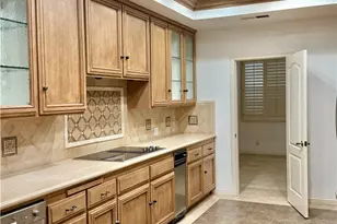 6121 Greenbrier, Huntington Beach, CA 92648 - Photo 11