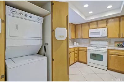 8932 Biscayne Court #1320-C, Huntington Beach, CA 92646 - Photo 19