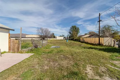 9023 Olive, Fontana, CA 92335 - Photo 5