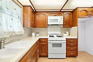 8191 Taylor Dr, Huntington Beach, CA 92646 - Photo 7