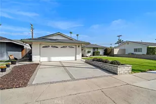 8191 Taylor Dr, Huntington Beach, CA 92646 - Photo 33