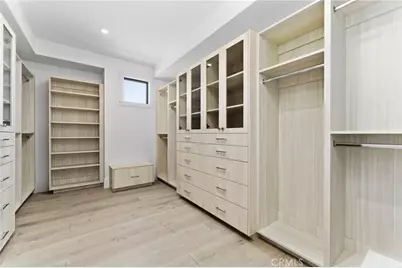 17007 Edgewater Lane, Huntington Beach, CA 92649 - Photo 29