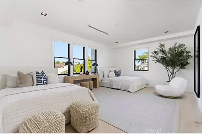17007 Edgewater Lane, Huntington Beach, CA 92649 - Photo 45
