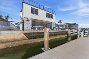 17007 Edgewater Ln, Huntington Beach, CA 92649 - Photo 23