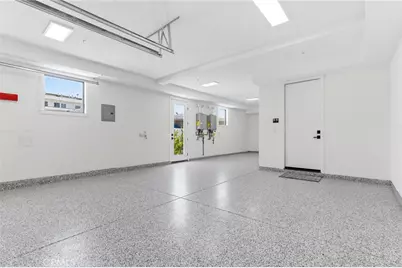 17007 Edgewater Lane, Huntington Beach, CA 92649 - Photo 57