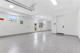 17007 Edgewater Ln, Huntington Beach, CA 92649 - Photo 57