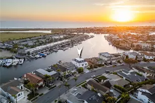 17007 Edgewater Ln, Huntington Beach, CA 92649 - Photo 63