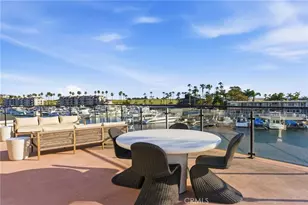 17007 Edgewater Ln, Huntington Beach, CA 92649 - Photo 57