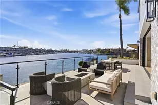 17007 Edgewater Ln, Huntington Beach, CA 92649 - Photo 21