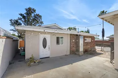 9257 Palmetto, Fontana, CA 92335 - Photo 11