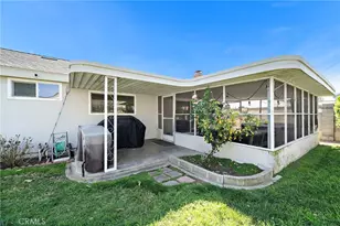 8181 Holland, Huntington Beach, CA 92647 - Photo 27
