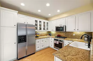 8 Earthen Ct, Ladera Ranch, CA 92694 - Photo 15