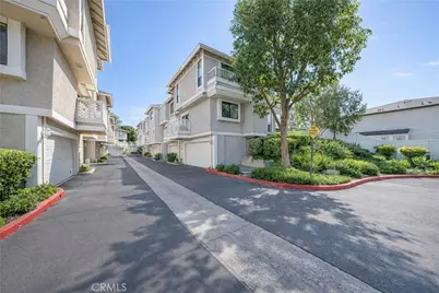 148 S Seneca Circle #24, Anaheim, CA 92805 - Photo 29