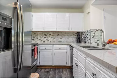 25712 Le Parc #20, Lake Forest, CA 92630 - Photo 7