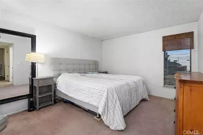 2006 California, Huntington Beach, CA 92648 - Photo 15