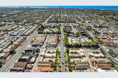 2006 California, Huntington Beach, CA 92648 - Photo 51