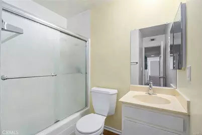 2006 California, Huntington Beach, CA 92648 - Photo 13