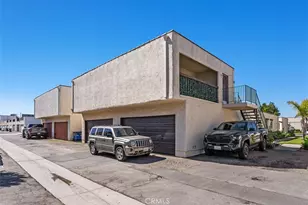 2006 California, Huntington Beach, CA 92648 - Photo 3