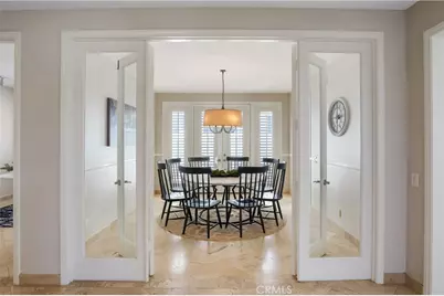 19076 Stonehurst, Huntington Beach, CA 92648 - Photo 9