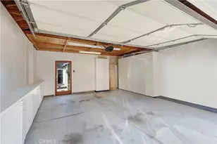 318 8th St, Huntington Beach, CA 92648 - Photo 11