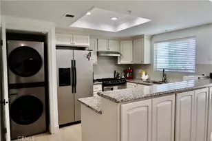 4561 Warner, Huntington Beach, CA 92649 - Photo 11