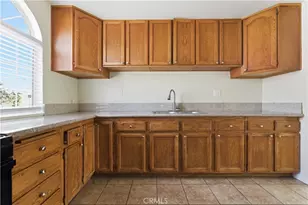 12476 Adelphia Ave, San Fernando, CA 91340 - Photo 7