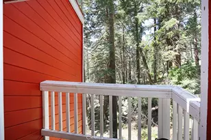 531 W Victoria Ct, Lake Arrowhead, CA 92352 - Photo 17