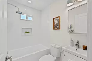 3705 S St Andrews, Los Angeles, CA 90018 - Photo 17