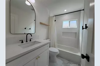 6082 Royalist, Huntington Beach, CA 92647 - Photo 15