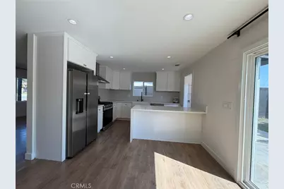 6082 Royalist, Huntington Beach, CA 92647 - Photo 5