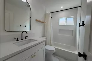 6082 Royalist, Huntington Beach, CA 92647 - Photo 19