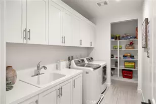 12 Lontano, Lake Forest, CA 92630 - Photo 39