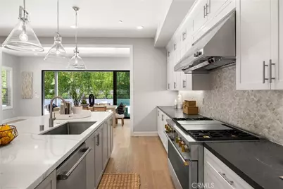 12 Lontano, Lake Forest, CA 92630 - Photo 11